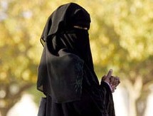  رواية اعترافات امرأة عربية  ممنوعة لأنها تحكي "على ذمة المؤلف " عن خيانة نساء حقيقيات
