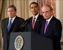 ميتشل في اول ظهور له مع اوباما لانجاز المهمة المستحيلة ميتشل في اول ظهور له مع اوباما لانجاز المهمة المستحيلة