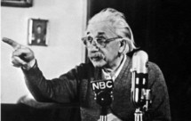 مئة عام على عرض اينشتاين لنظرية النسبية