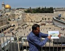 إسرائيل تواصل إغلاق مجمع جبل بيت المقدس في القدس الشرقية لليوم الثاني إسرائيل تواصل إغلاق مجمع جبل بيت المقدس في القدس الشرقية لليوم الثاني