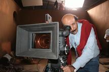مهرجان القاهرة السينمائي الدولي يكرم المخرج الجزائري أحمد راشدي مهرجان القاهرة السينمائي الدولي يكرم المخرج الجزائري أحمد راشدي