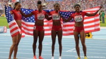 سيدات أمريكا يستعدن ميداليتهن الذهبية في سباق التتابع