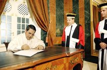 زين العابدين بن علي ...هدف وحيد واضح زين العابدين بن علي ...هدف وحيد واضح