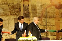 وزيرا الخارجية السوري والتركي وزيرا الخارجية السوري والتركي