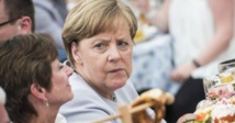 ميركل تبدأ حملتها الانتخابية من دورتموند معقل الاشتراكيين ميركل تبدأ حملتها الانتخابية من دورتموند معقل الاشتراكيين