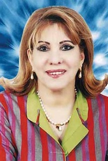 الكاتبة الكويتية ليلى العثمان الكاتبة الكويتية ليلى العثمان