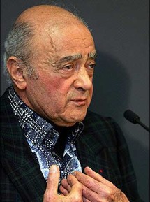 محمد الفايد يدعو الاسكتلنديين للانفصال معربا عن استعداده ليكون رئيسهم محمد الفايد يدعو الاسكتلنديين للانفصال معربا عن استعداده ليكون رئيسهم