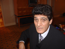 الشاعر احمد مطر