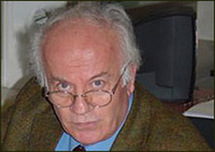 أنا من ضيّع في الأخبار عمره .. أسطوانة بصوت مذيع مونت كارلو أنطوان بارود  بجانب أغاني زمان 