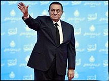 مبارك لم يتطرق للحديث عن توريث السلطة في خطابه لكن دور"شباب الحزب" كان نقطة البداية مبارك لم يتطرق للحديث عن توريث السلطة في خطابه لكن دور"شباب الحزب" كان نقطة البداية