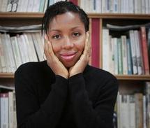 الروائية الفائزة ماري ندياي