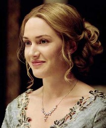 كيت وينسلت تحصل على 25 ألف جنيه كتعويض إثر نشر صورتها عارية بجانب مقال يتهمها بالكذب