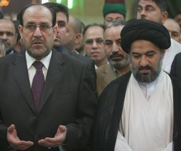 احمد الصافي ممثل السيستاني في كربلاء مع نوري المالكي احمد الصافي ممثل السيستاني في كربلاء مع نوري المالكي