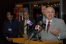 الدكتور اسماعيل سراج الدين مدير مكتبة الاسكندرية في معرض لا تسجن معرفتك