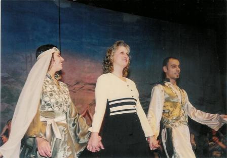 مسرح بلا حدود .....أيام قرطاج المسرحية لا تعترف بالجوائز وترفض فكرة النجومية 