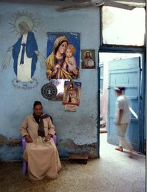 الحكم على قبطيين مصريين بالاعدام لقتلهما رجلا مسلما تزوج شقيقة أحدهم بعد اسلامها