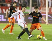 تعادل أشبيلية وبلنسية على ملعبيهما مع ملقة ومايوركا بالدوري الأسباني­