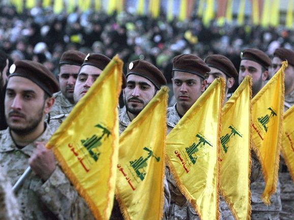 مقاتلون نظاميون في حزب الله
