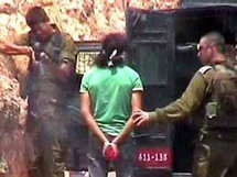 أشرف أبو رحمة لحظة اطلاق النار عليه