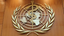 "الصحة العالمية" تتراجع عن تعيين "موغابي" سفيرًا للنوايا الحسنة