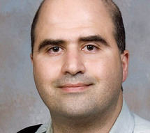 الطبيب النفسي العسكري نضال حسن