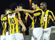 لاعبون من نادي الاتحاد السعودي