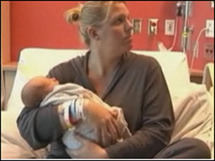 الأم تريسي وابنها العائدان إلى الحياة