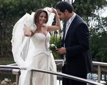 عروسان في جزيرة قبرص