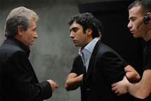 مشهد من مسلسل وادي الذئلب مشهد من مسلسل وادي الذئلب