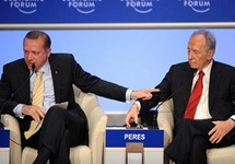 رجب طيب أردوغان وشمعون بيريز رجب طيب أردوغان وشمعون بيريز