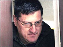 مفتش الاسلحة السابق سكوت ريتر