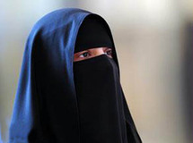 فرنسا ستفرض غرامة على ارتداء البرقع فرنسا ستفرض غرامة على ارتداء البرقع