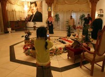 ضريح صدام حسين في تكريت وقربه ضريح علي الكيماوي