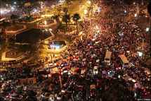 الجمهور المصري يحتفل بالحصول على كاس افريقا في شوارع القاهرة