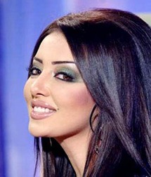 الممثلة مريم حسن