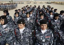 مجندات في الجيش العراقي