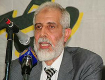 نائب المرشد العام للجماعة محمود عزت