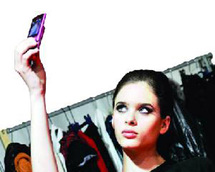 وسائل الاتصالات الحديثة سهلت أبغض الحلال