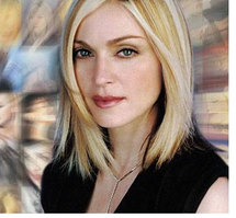 ملكة البوب العالمية مادونا