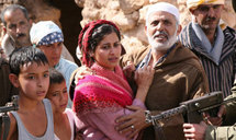 مشهد من فيلم الافيون والعصا