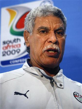 حسن شحاتة المدير الفني للمنتخب المصري الأول