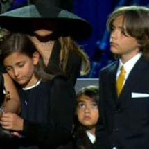 أطفال مايكل جاكسون الثلاثة