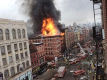 إصابة 23 شخصا جراء حريق بمبنى سكني بحي برونس في نيويورك