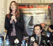 كاثرين بيغلو ,, مخرجة فيلم خزانة الالم