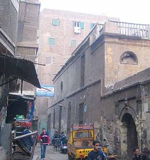 معبد موسى بن ميمون في حارة اليهود بالقاهرة