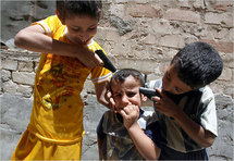 اطفال العراق .. العاب العنف و مستقبل مجهول