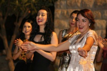 المسلسلات التي تركز على النساء تستحوذ على جوائز الجولدن جلوب المسلسلات التي تركز على النساء تستحوذ على جوائز الجولدن جلوب