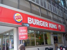 تحولت 8 مطاعم من سلسلة مطاعم كويك وعددها 350 لتقديم لحوم حلال