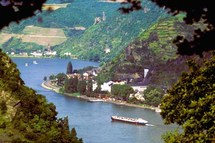رحلات سياحية في نهر الراين