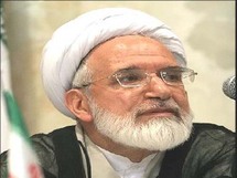 مهدي كروبي احد قادة المعارضة الايرانية